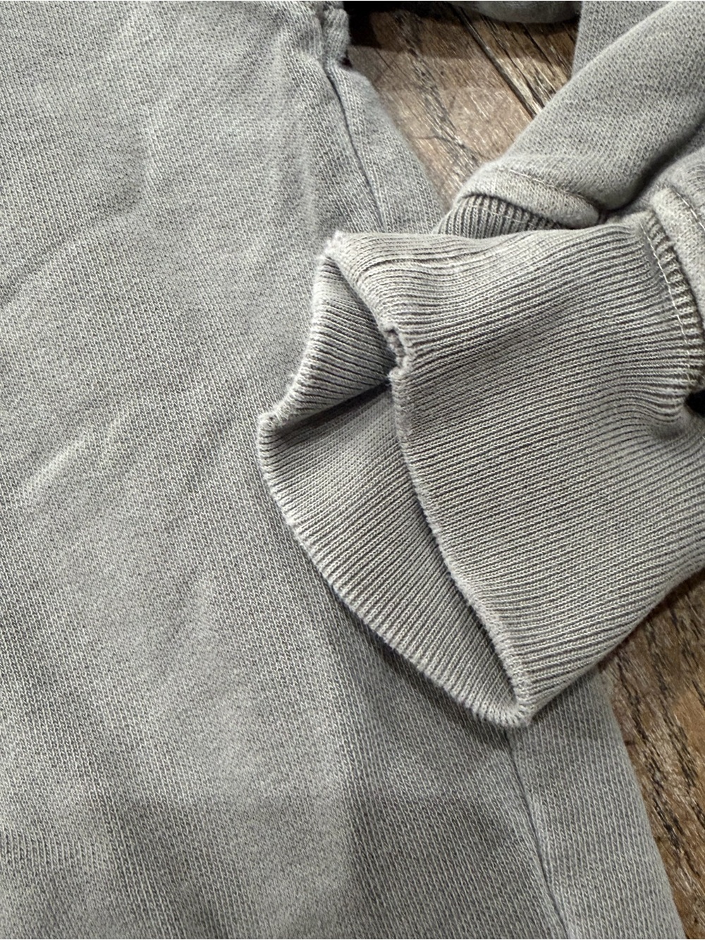 Anine Bing Sport sweatshirt with a vintage washed finish Gray Green Sz XS - Picture 3 of 13